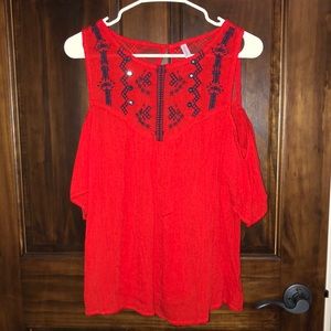 NWT- Size medium Xhilaration peek-a-boo shoulder shirt